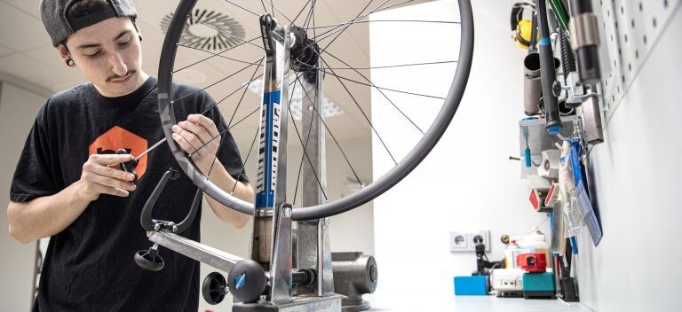 Easy Maintenance Tips For Your Wheelset - Don’t Miss Out!